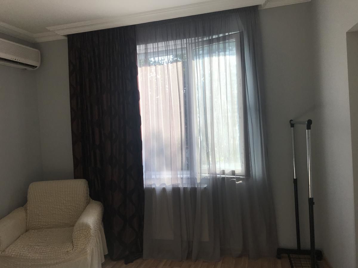 Загородные дома Apartment on Lado Asatiani Батуми-14