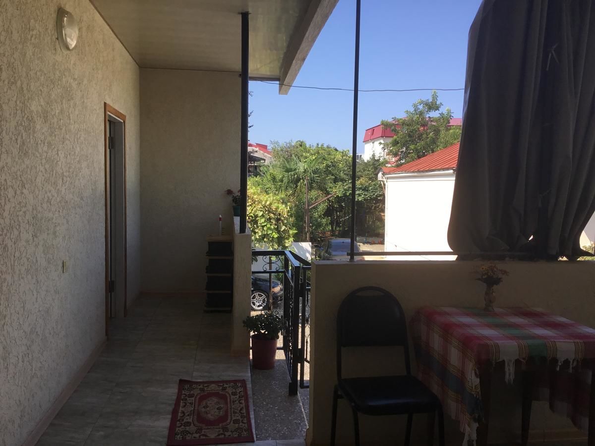 Загородные дома Apartment on Lado Asatiani Батуми-16
