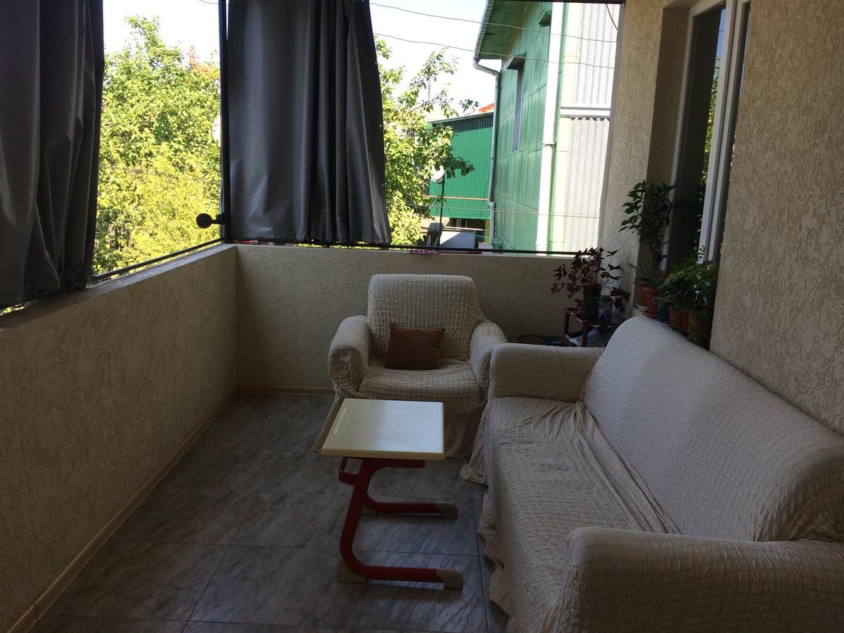 Загородные дома Apartment on Lado Asatiani Батуми-21