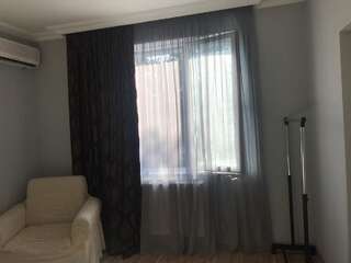 Загородные дома Apartment on Lado Asatiani Батуми Просторный двухместный номер с 2 отдельными кроватями-8